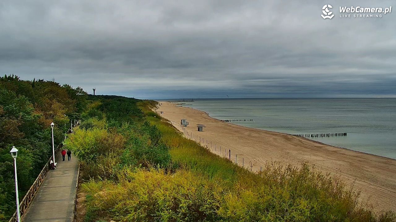 DZIWNÓW  - widok na plażę - 15 wresień 2025, 10:33
