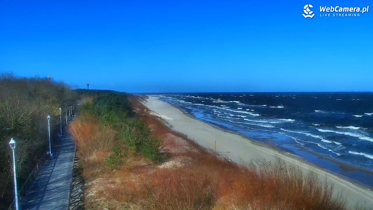 DZIWNÓW  - widok na plażę - 07 kwiecień 2026, 09:19