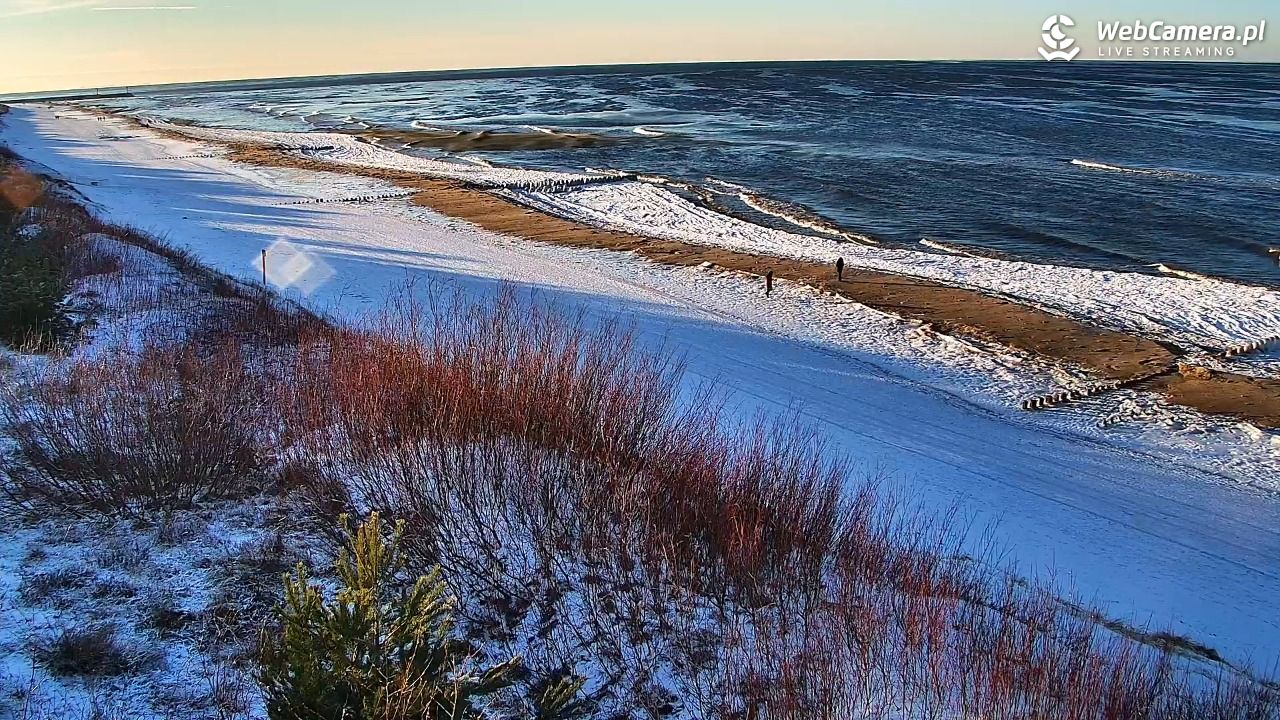 DZIWNÓW  - widok na plażę - 01 luty 2026, 15:30