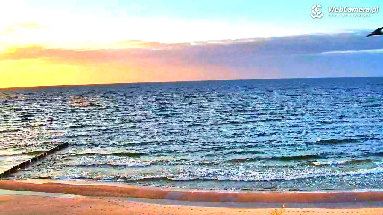 DZIWNÓW  - widok na plażę - 26 marzec 2026, 18:04