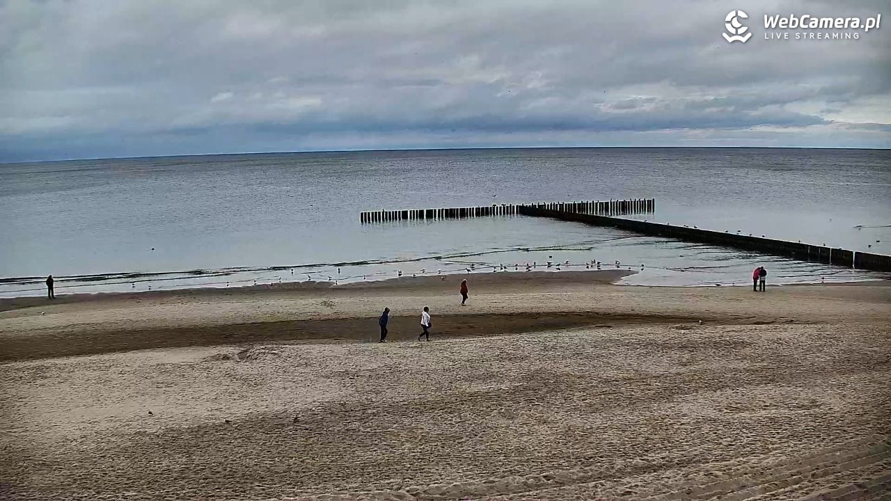 DŹWIRZYNO - widok na plażę - 15 wresień 2025, 13:30