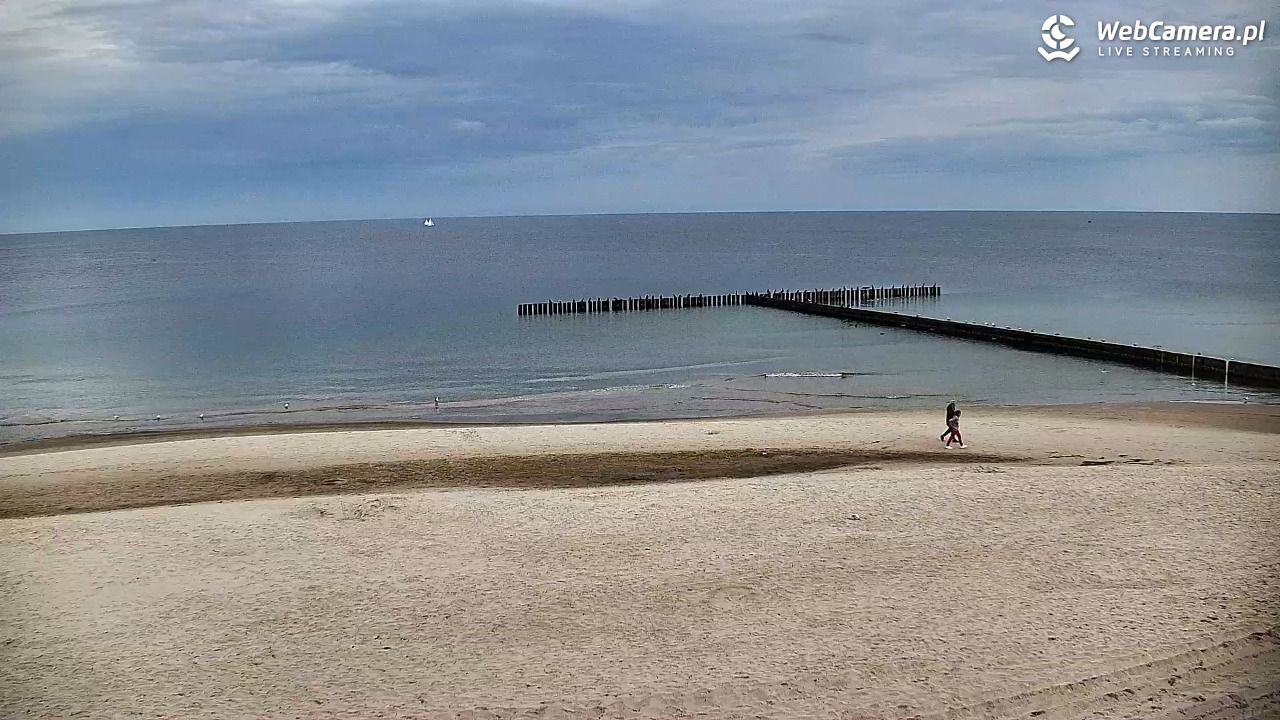 DŹWIRZYNO - widok na plażę - 14 wresień 2025, 10:43