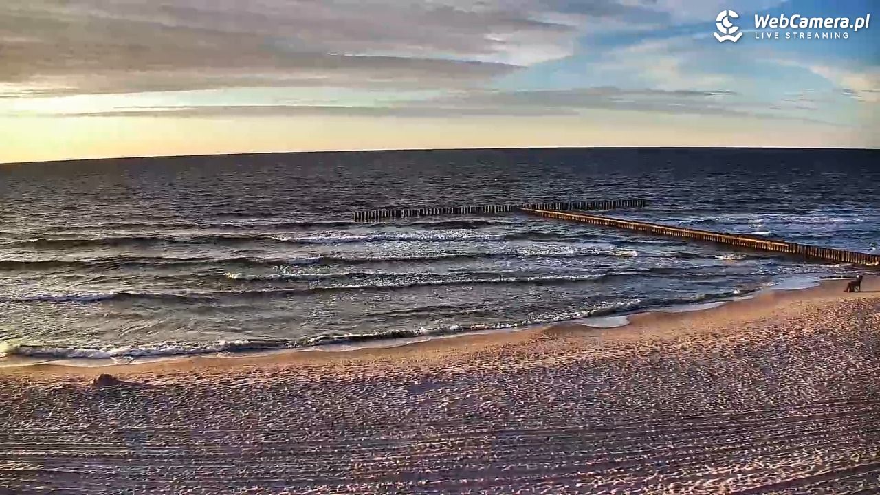 DŹWIRZYNO - widok na plażę - 07 maj 2026, 20:13