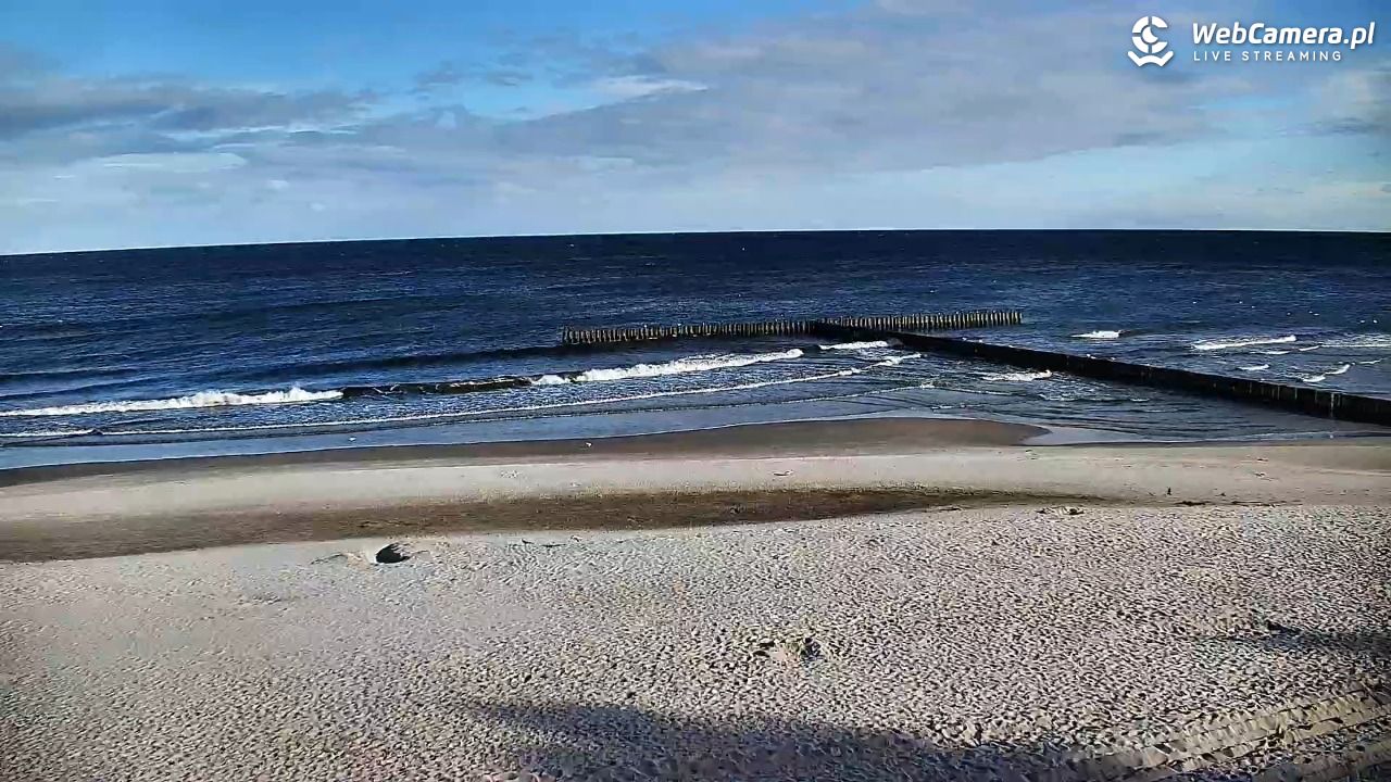 DŹWIRZYNO - widok na plażę - 16 wresień 2025, 08:56