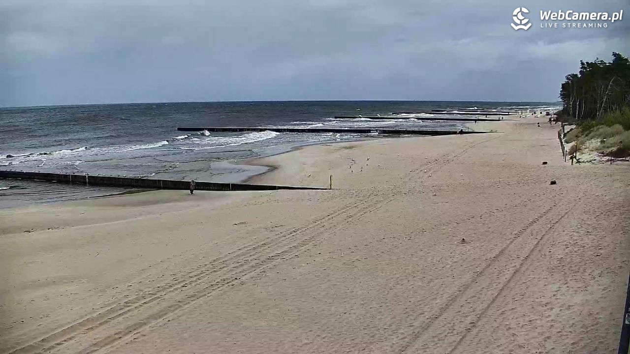 DŹWIRZYNO - widok na plażę - 16 wresień 2025, 11:56