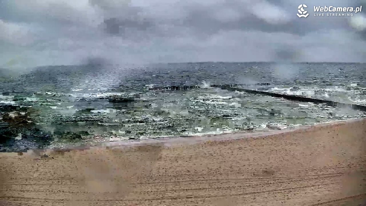 DŹWIRZYNO - widok na plażę - 06 maj 2026, 11:29