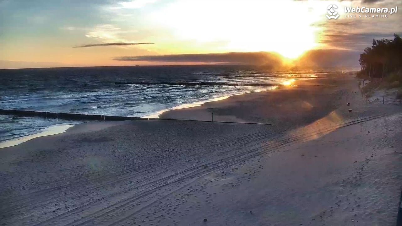 DŹWIRZYNO - widok na plażę - 07 maj 2026, 05:35