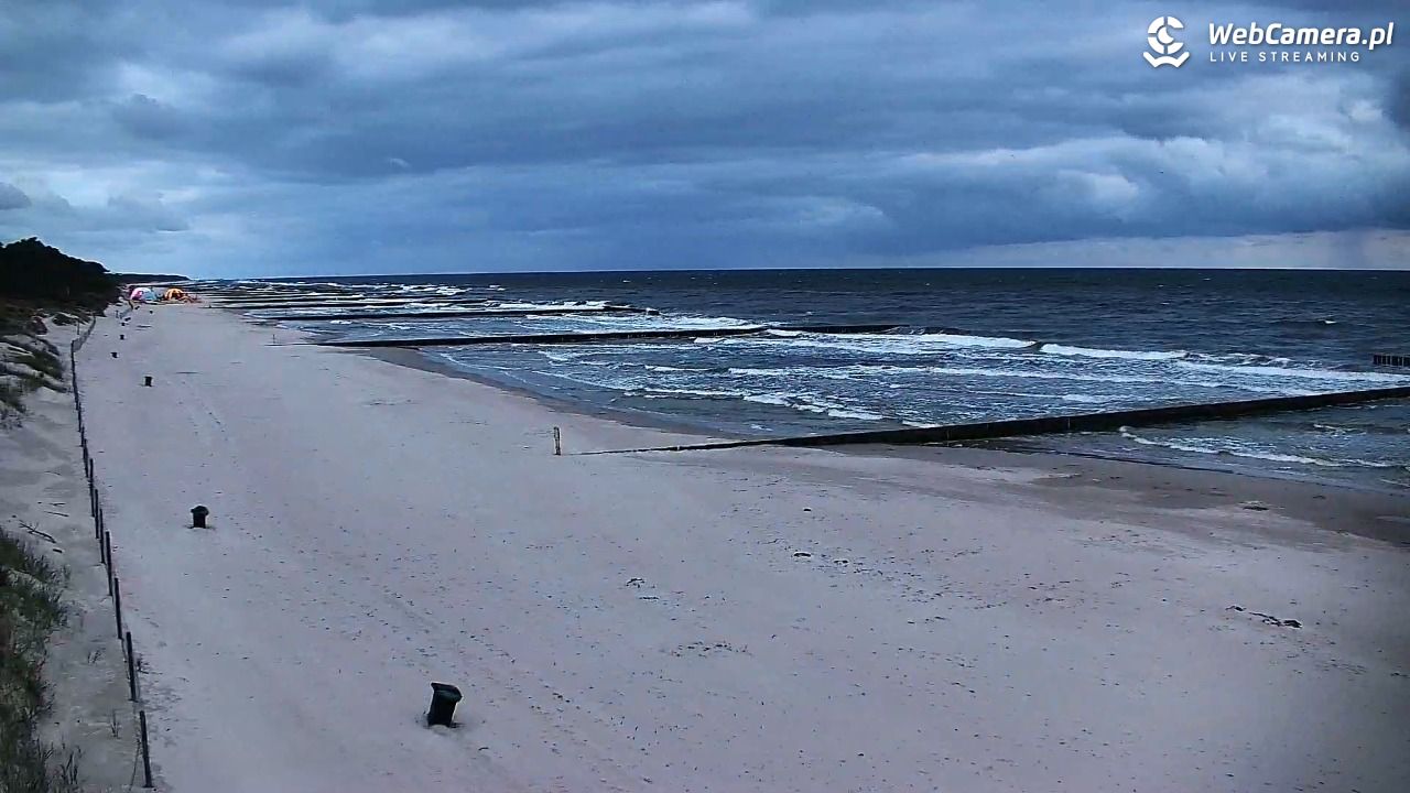 DŹWIRZYNO - widok na plażę - 07 sierpień 2026, 05:05