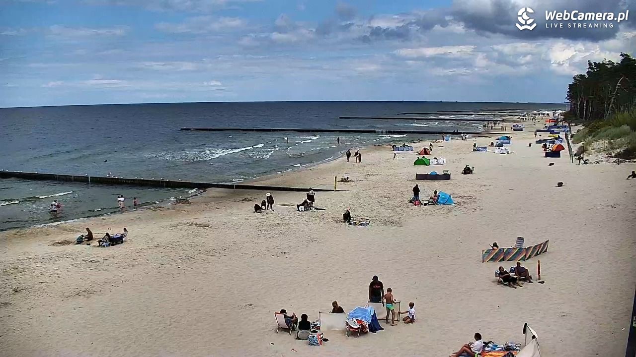 DŹWIRZYNO - widok na plażę - 01 sierpień 2025, 13:50