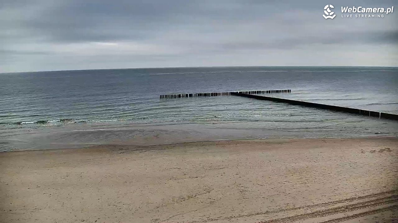 DŹWIRZYNO - widok na plażę - 02 listopad 2025, 08:47