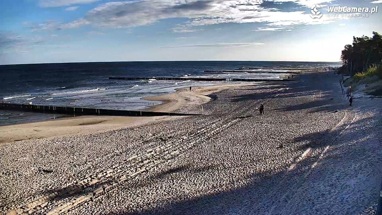 DŹWIRZYNO - widok na plażę - 16 wresień 2025, 08:22
