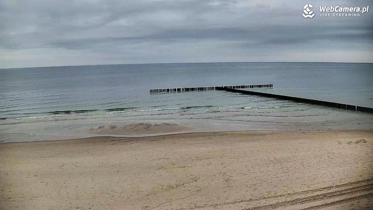 DŹWIRZYNO - widok na plażę - 02 listopad 2025, 09:03
