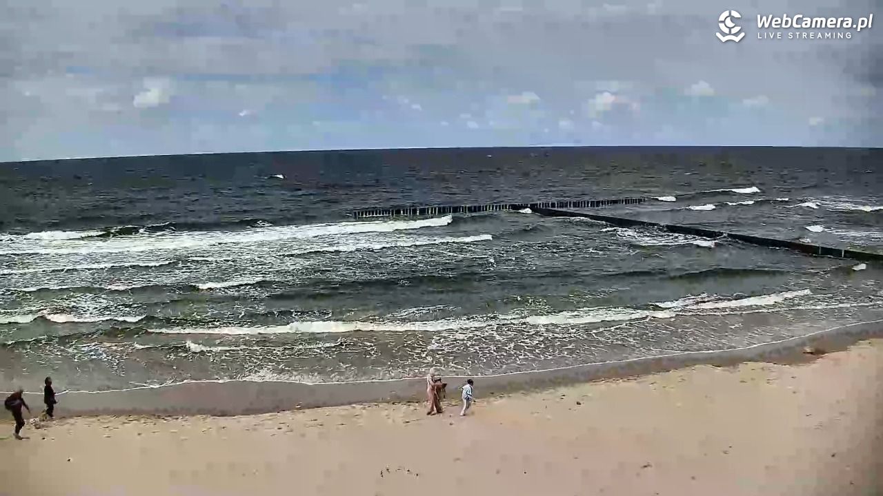 DŹWIRZYNO - widok na plażę - 07 sierpień 2026, 15:05