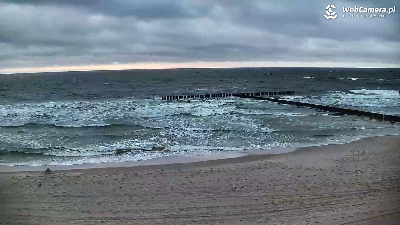 DŹWIRZYNO - widok na plażę - 06 maj 2026, 20:22