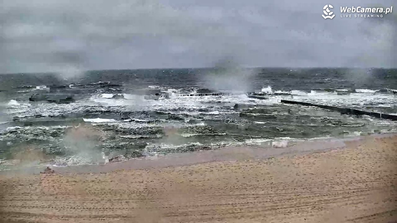 DŹWIRZYNO - widok na plażę - 06 maj 2026, 15:42