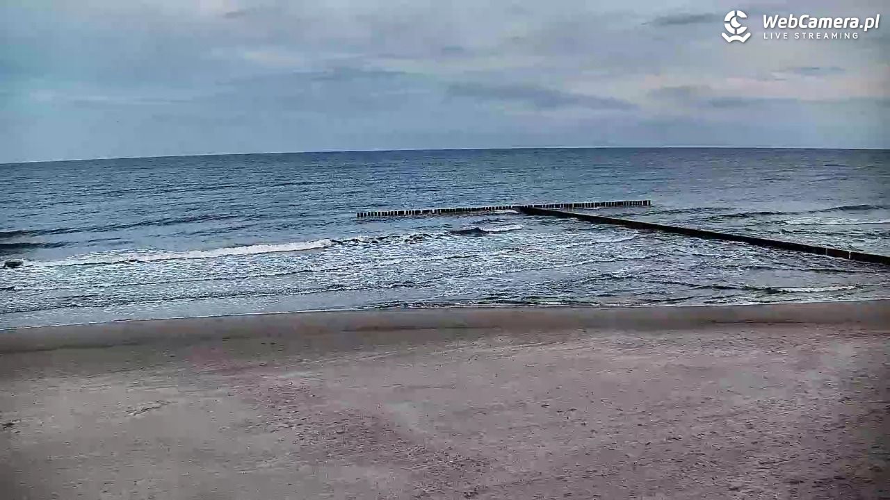 DŹWIRZYNO - widok na plażę - 14 grudzień 2025, 08:31