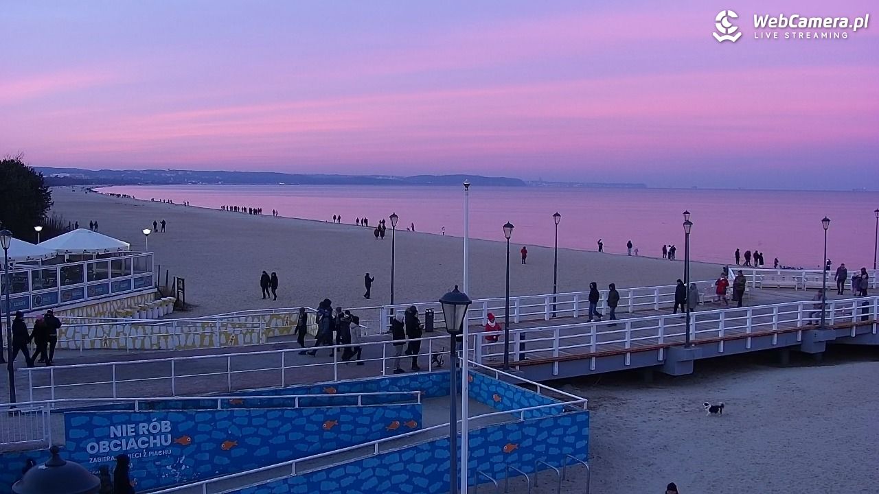 Gdańsk - Brzeźno molo - 25 grudzień 2025, 15:35