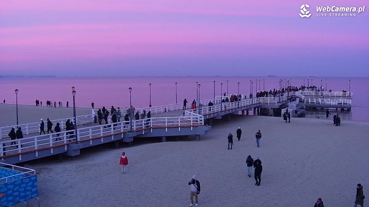 Gdańsk - Brzeźno molo - 25 grudzień 2025, 15:38