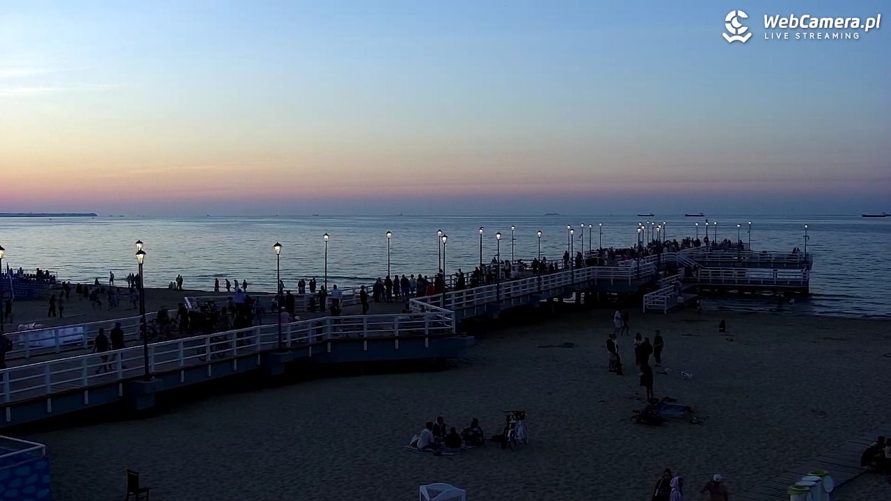 Gdańsk - Brzeźno molo - 16 lipiec 2026, 21:08