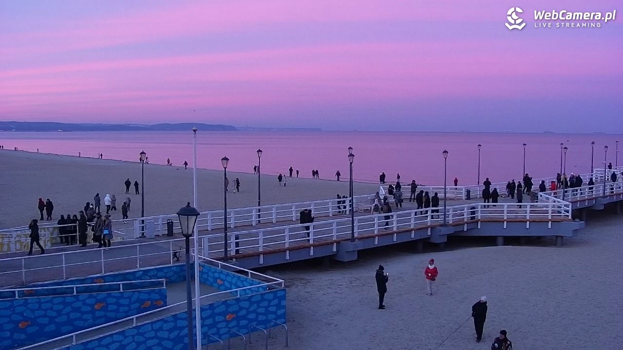 Gdańsk - Brzeźno molo - 25 grudzień 2025, 15:39
