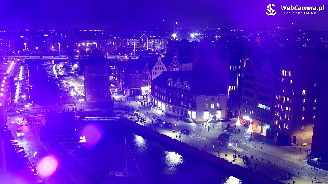 GDAŃSK - widok na Stare Miasto - 13 grudzień 2025, 20:03