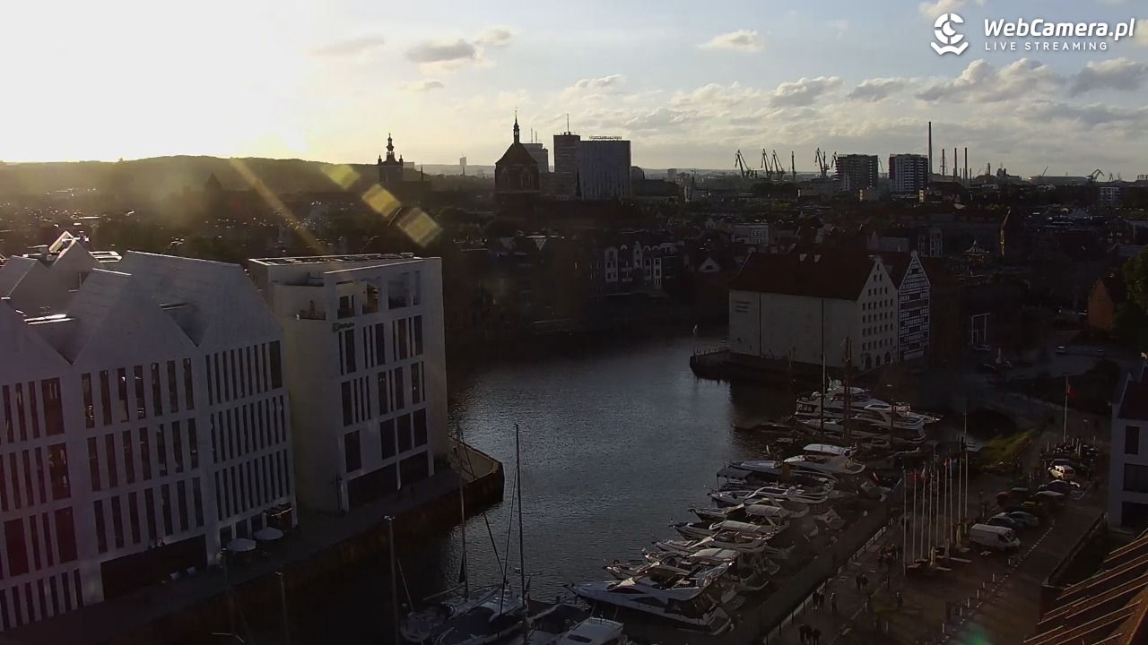 GDAŃSK - widok na Stare Miasto - 16 czerwiec 2026, 19:59