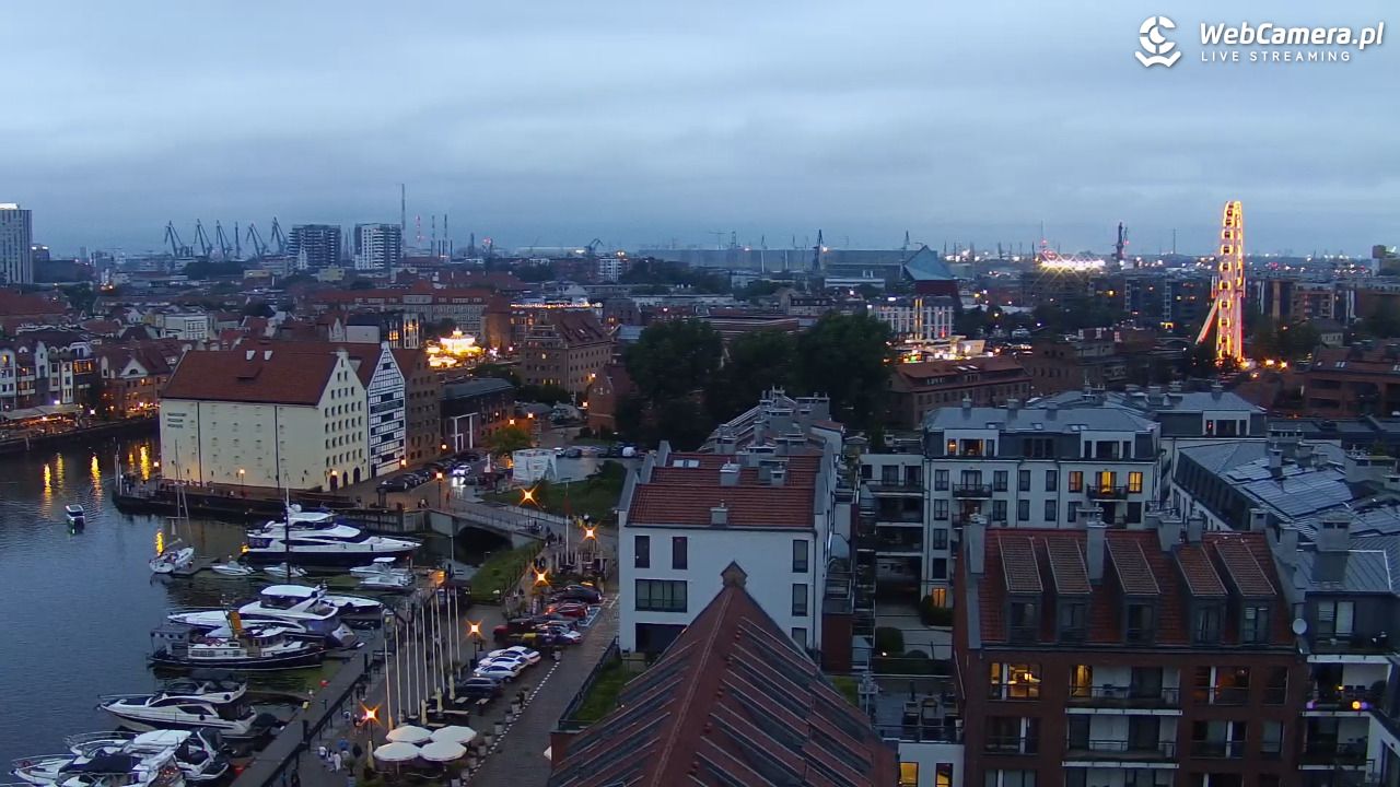 GDAŃSK - widok na Stare Miasto - 01 sierpień 2026, 20:53