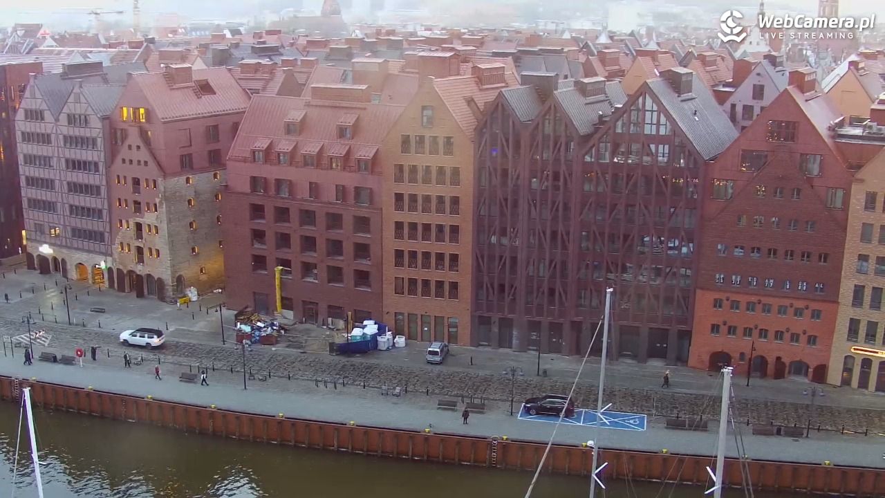 GDAŃSK - widok na Stare Miasto - 16 marzec 2026, 17:51
