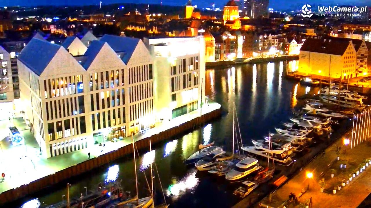 GDAŃSK - widok na Stare Miasto - 15 wresień 2025, 19:53