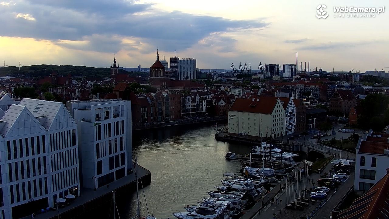 GDAŃSK - widok na Stare Miasto - 03 czerwiec 2026, 19:36