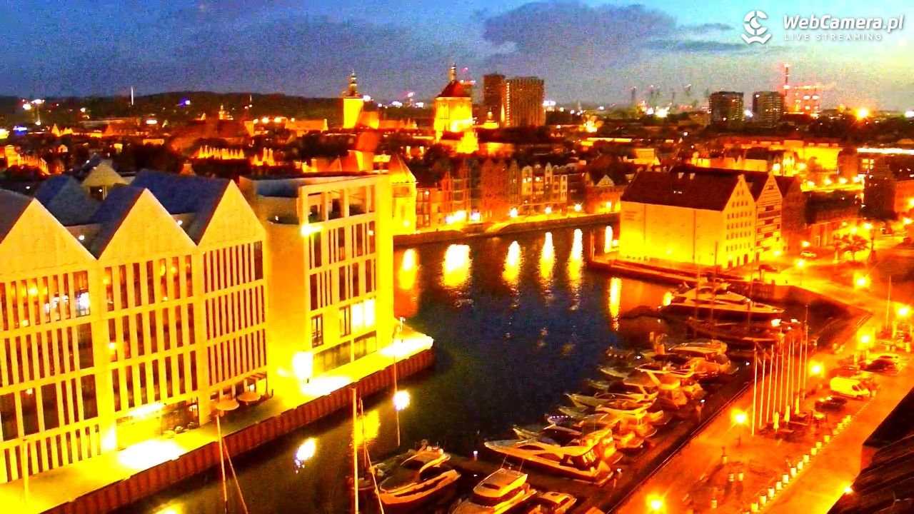 GDAŃSK - widok na Stare Miasto - 22 maj 2026, 03:18
