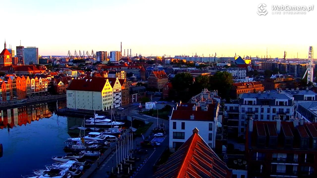 GDAŃSK - widok na Stare Miasto - 03 sierpień 2026, 05:22