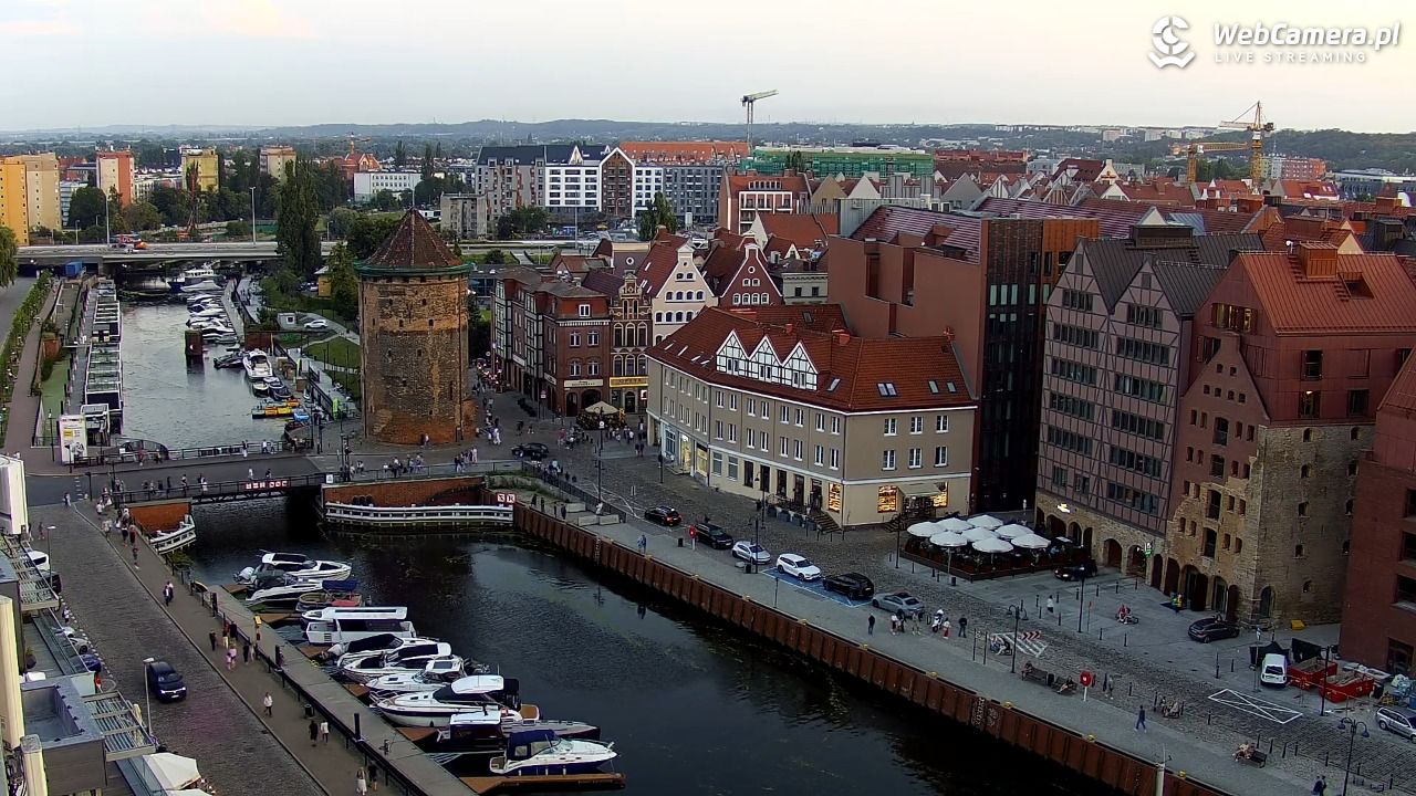 GDAŃSK - widok na Stare Miasto - 04 sierpień 2026, 20:28