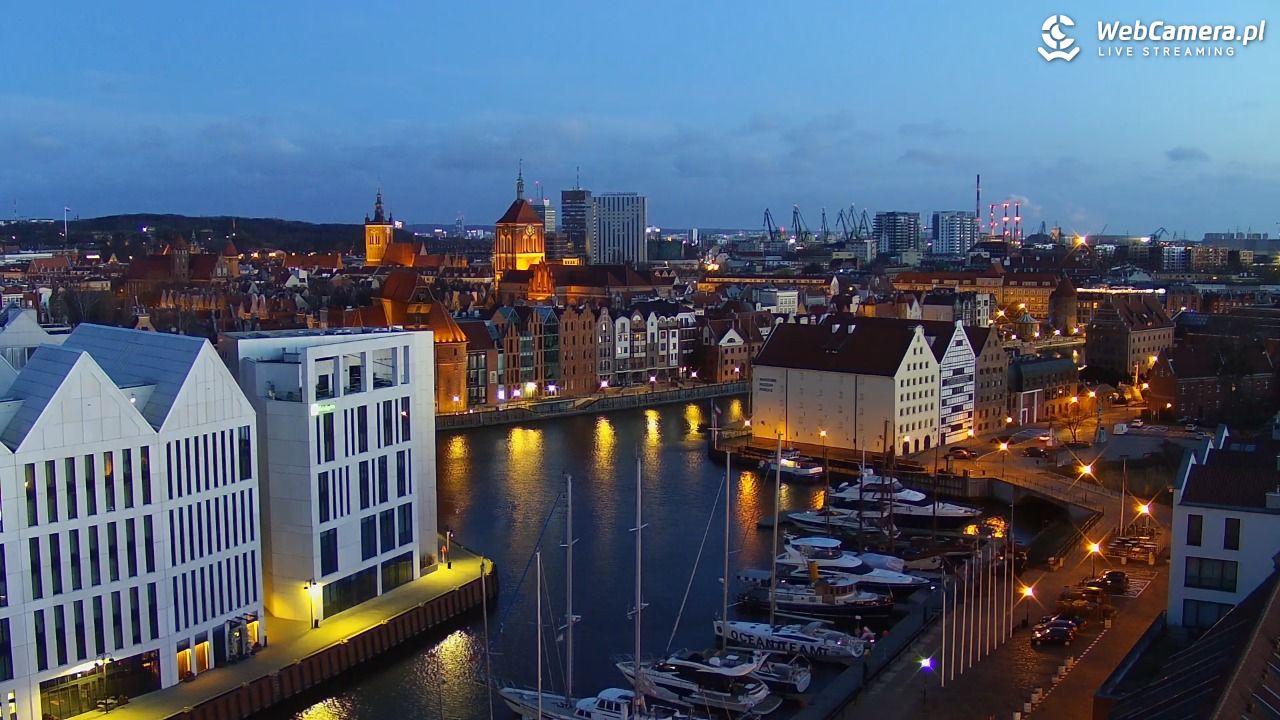 GDAŃSK - widok na Stare Miasto - 06 kwiecień 2026, 05:35