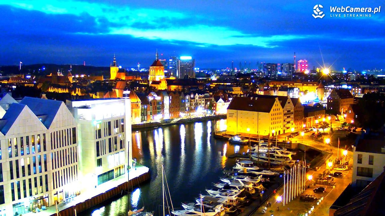 GDAŃSK - widok na Stare Miasto - 15 wresień 2025, 19:54