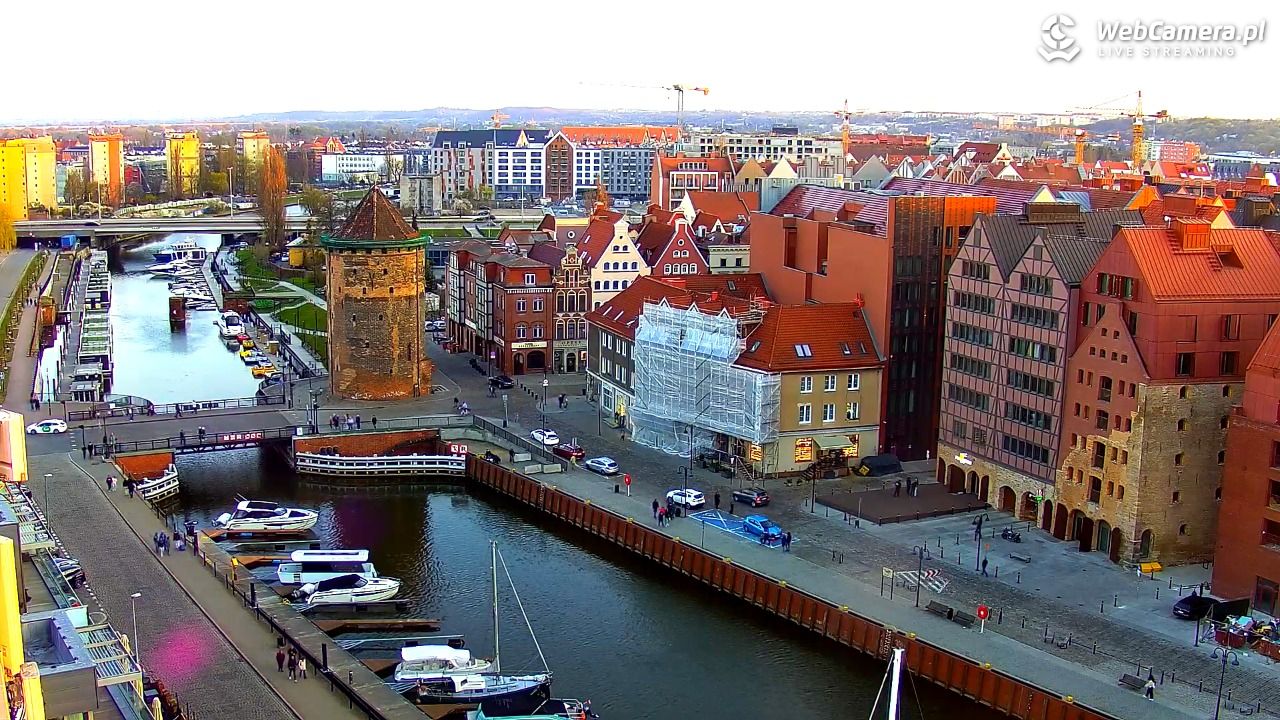 GDAŃSK - widok na Stare Miasto - 19 kwiecień 2026, 19:40