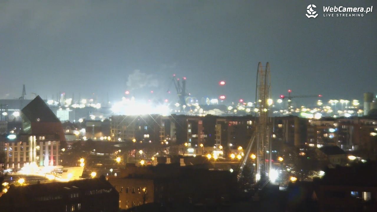 GDAŃSK - widok na Stare Miasto - 11 listopad 2025, 19:36