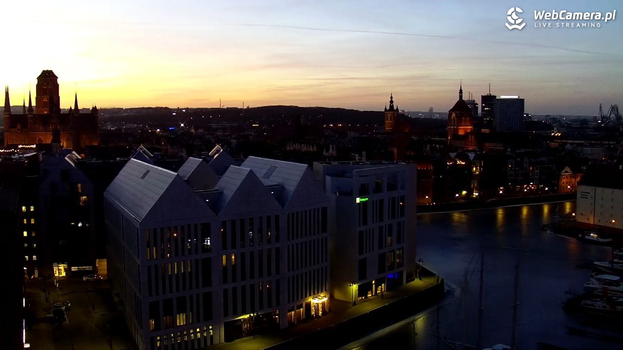 GDAŃSK - widok na Stare Miasto - 04 marzec 2026, 17:53