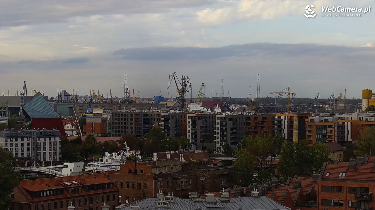 GDAŃSK - widok na Stare Miasto - 15 wresień 2025, 16:42