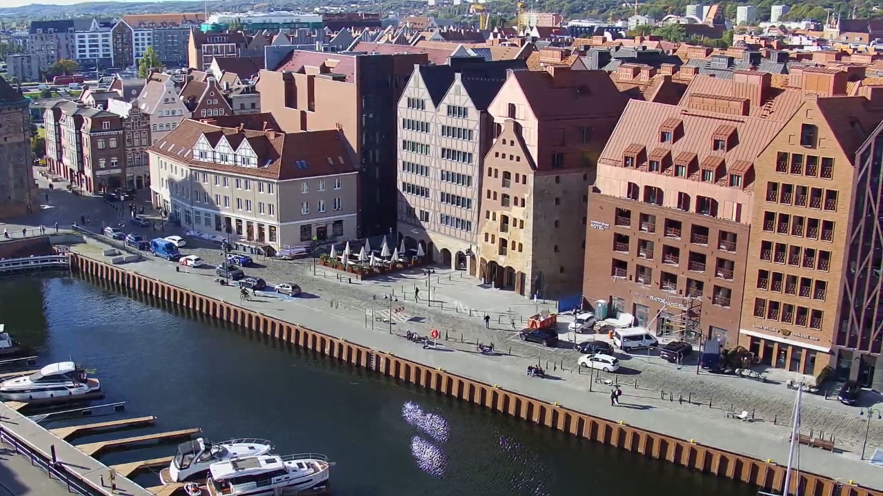 GDAŃSK - widok na Stare Miasto - 12 październik 2026, 08:39