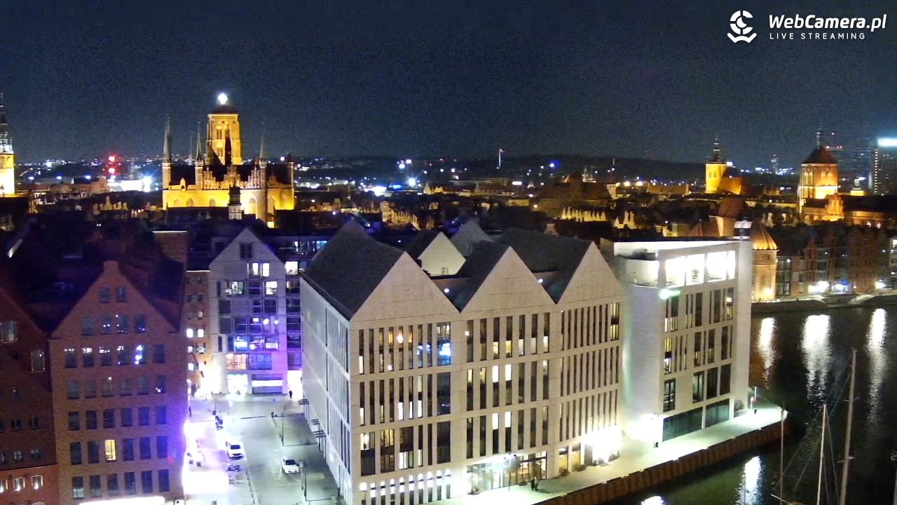 GDAŃSK - widok na Stare Miasto - 14 grudzień 2025, 21:53