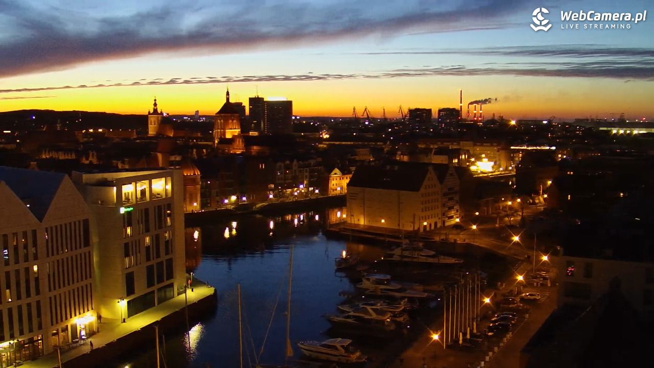 GDAŃSK - widok na Stare Miasto - 04 maj 2026, 21:18