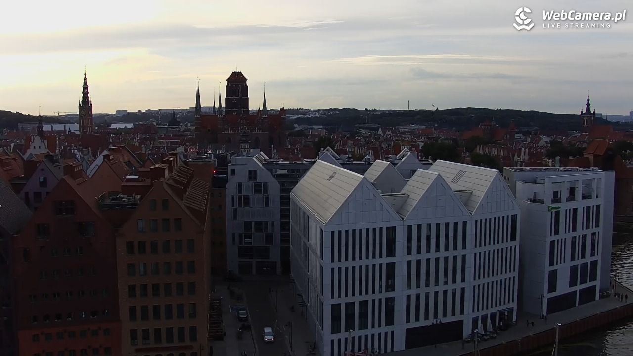 GDAŃSK - widok na Stare Miasto - 08 wresień 2026, 17:38