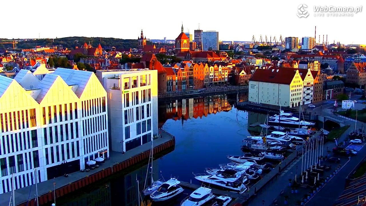 GDAŃSK - widok na Stare Miasto - 03 sierpień 2026, 05:23