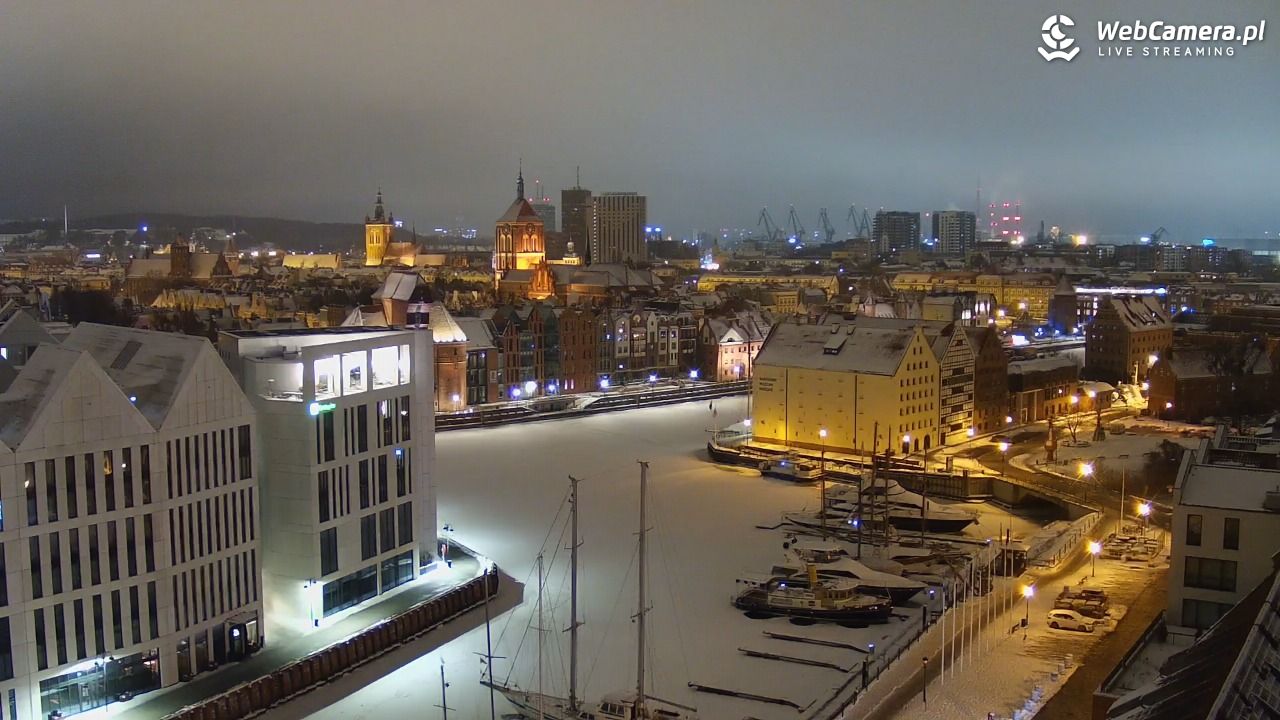 GDAŃSK - widok na Stare Miasto - 09 luty 2026, 01:02