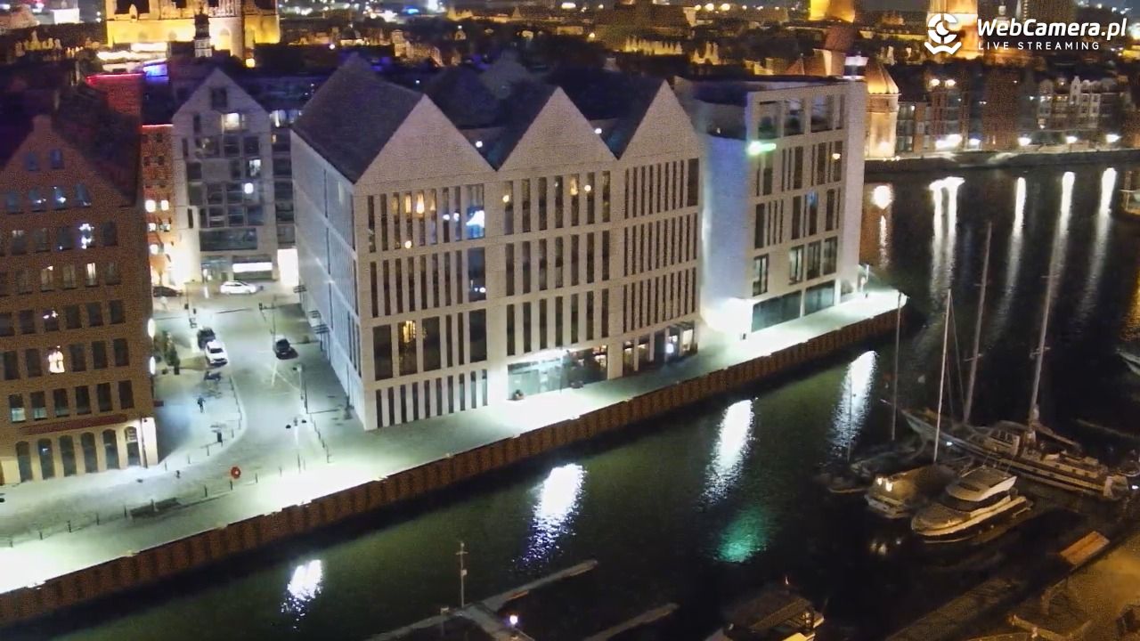 GDAŃSK - widok na Stare Miasto - 23 listopad 2025, 02:39