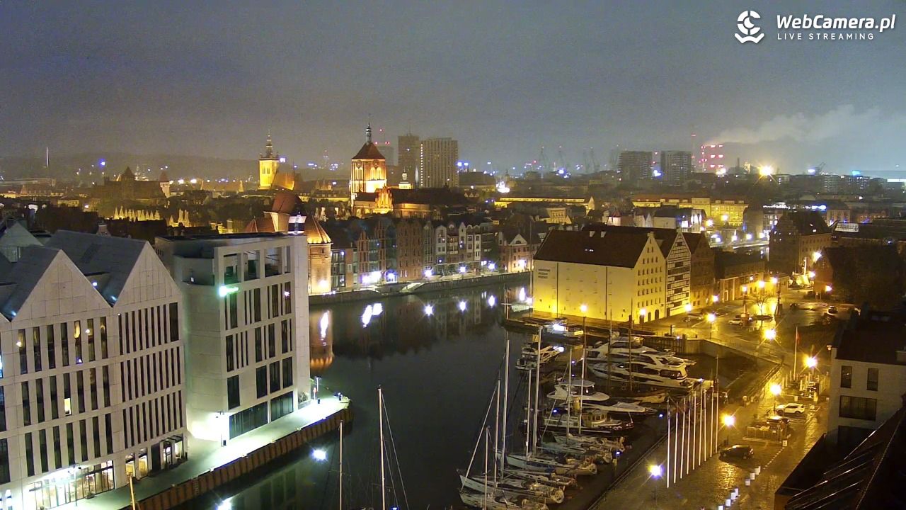 GDAŃSK - widok na Stare Miasto - 11 listopad 2025, 06:12