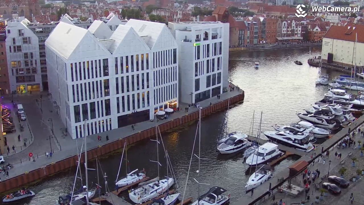 GDAŃSK - widok na Stare Miasto - 22 sierpień 2026, 20:05