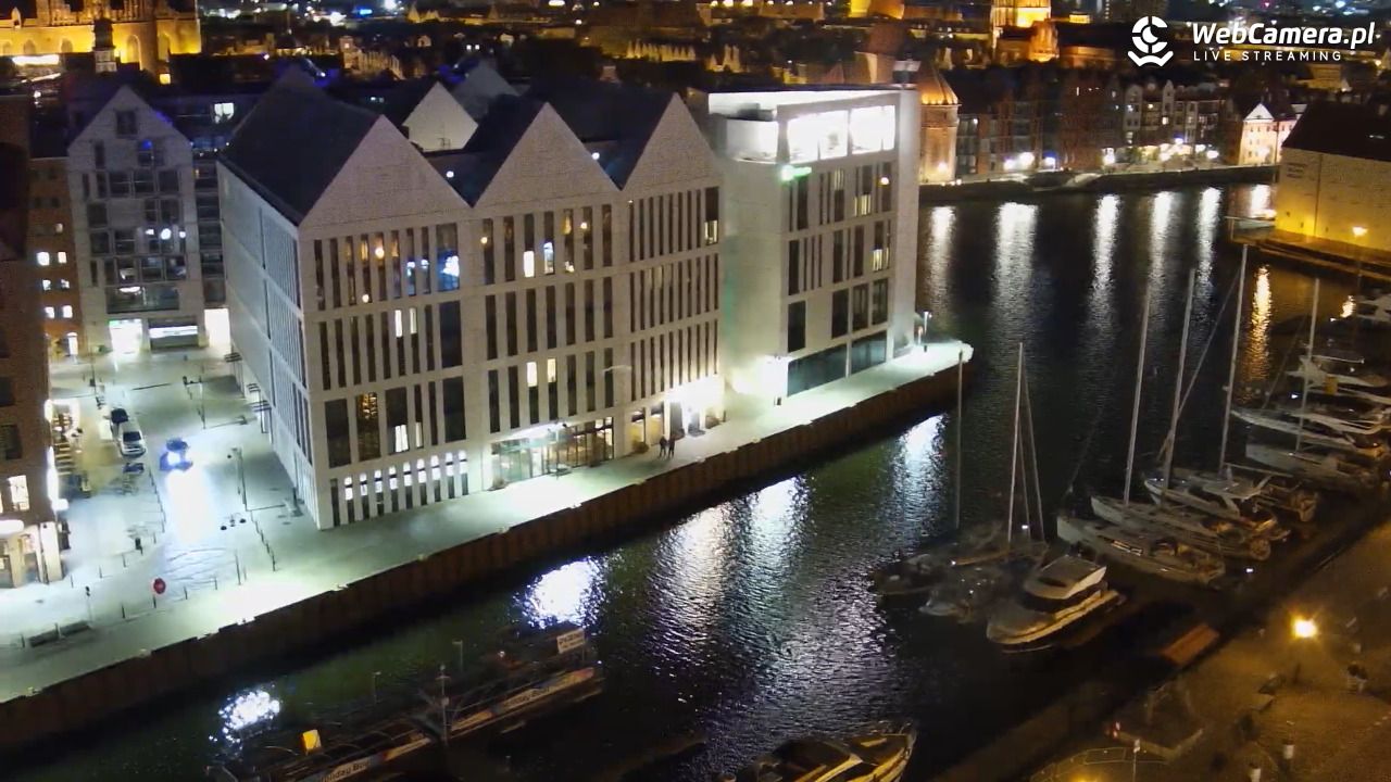 GDAŃSK - widok na Stare Miasto - 20 kwiecień 2026, 21:25