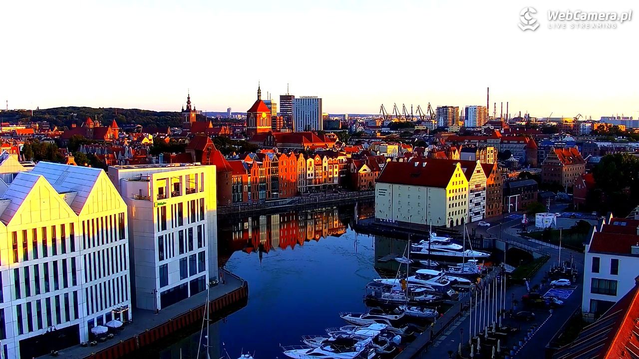 GDAŃSK - widok na Stare Miasto - 03 sierpień 2026, 05:23